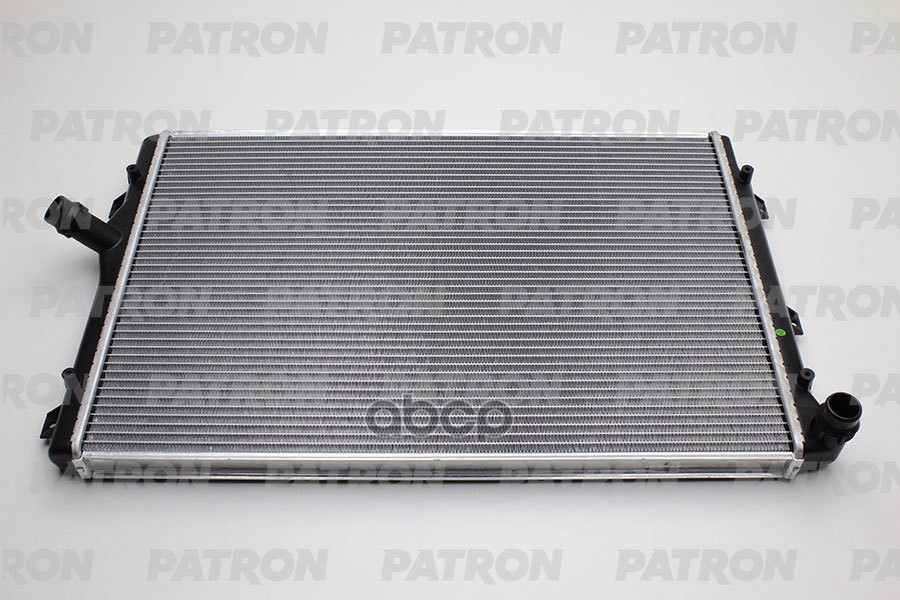 

Радиатор охлаждения двигателя PATRON PRS3599