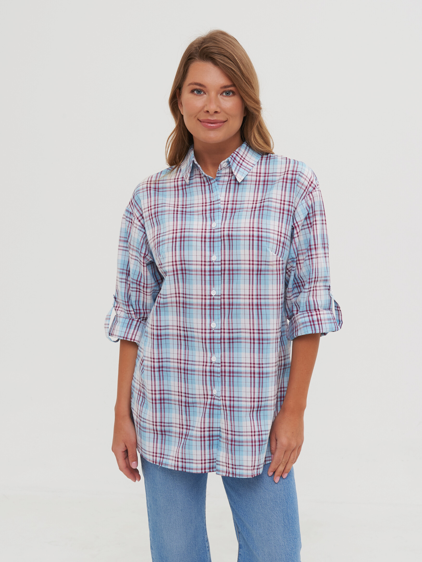 Рубашка женская Paspartu 67270 голубая 56 RU