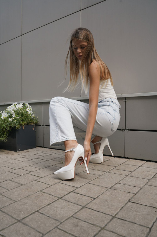 

Туфли женские Sbalo x21 белые 36 RU, Белый, x21