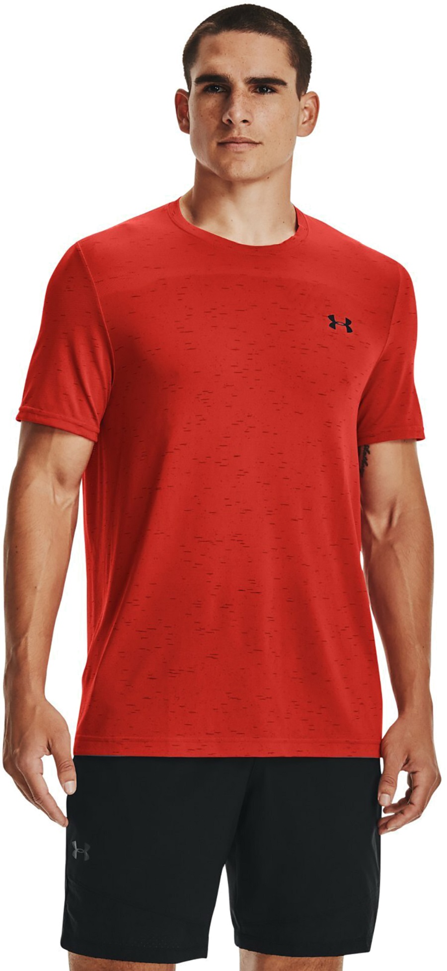 

Футболка мужская Under Armour 1361131-839 красная MD, 1361131-839