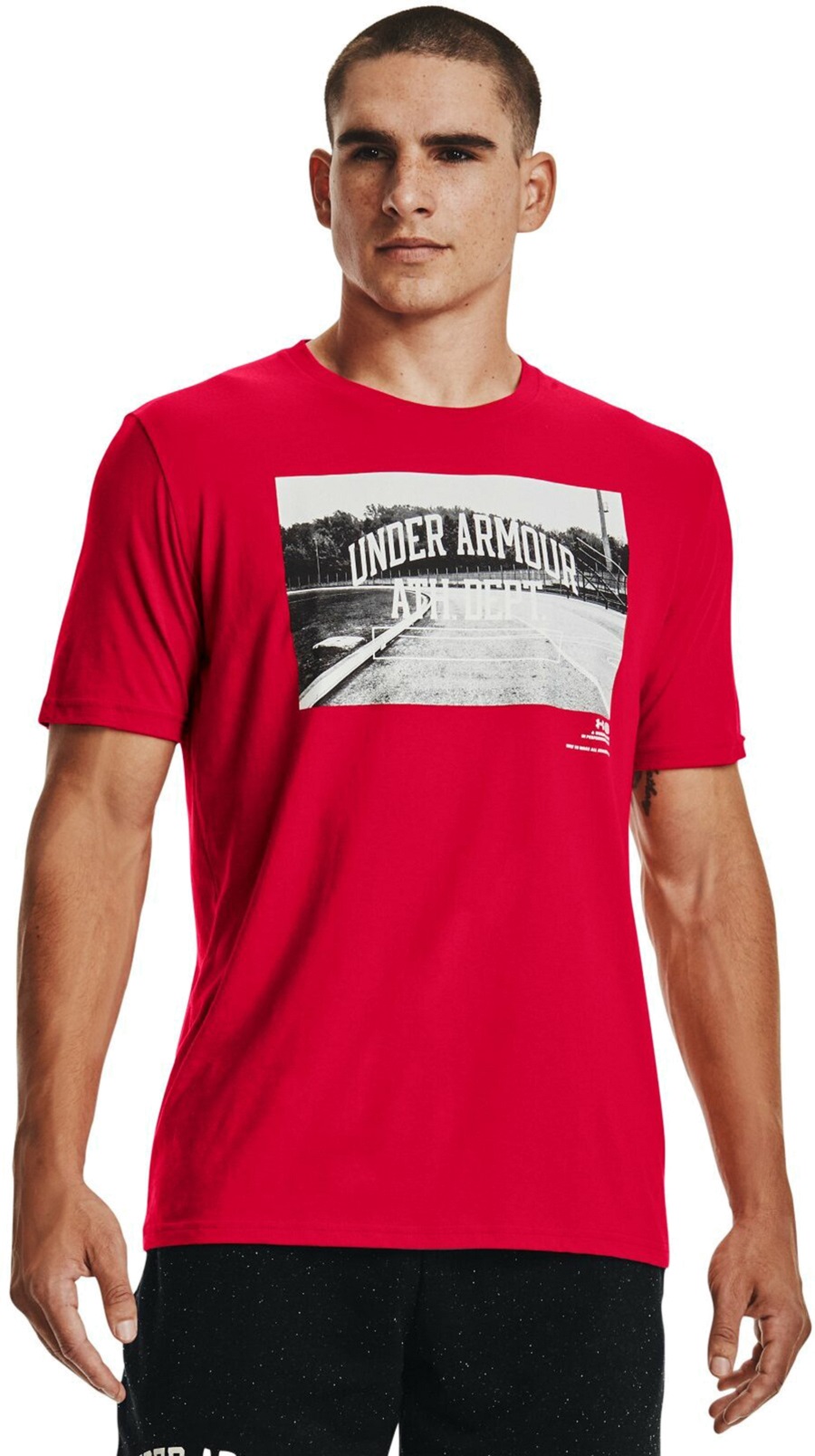 

Футболка мужская Under Armour 1370514-600 красная LG, 1370514-600