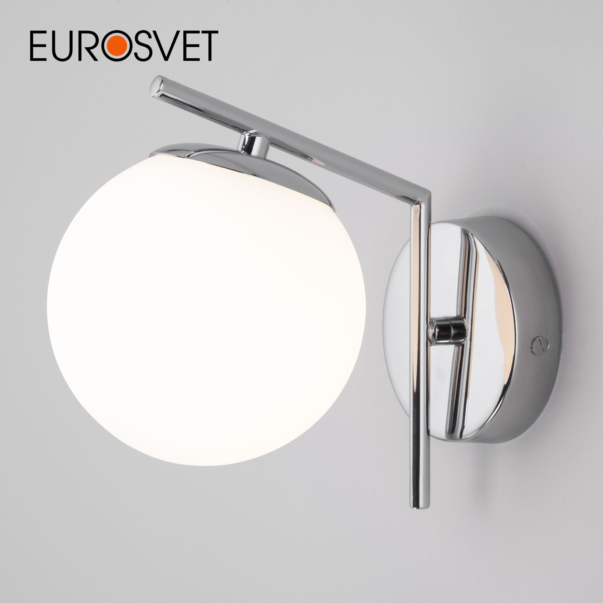 

Бра Eurosvet со стеклянным плафоном 70152/1 хром, Frost