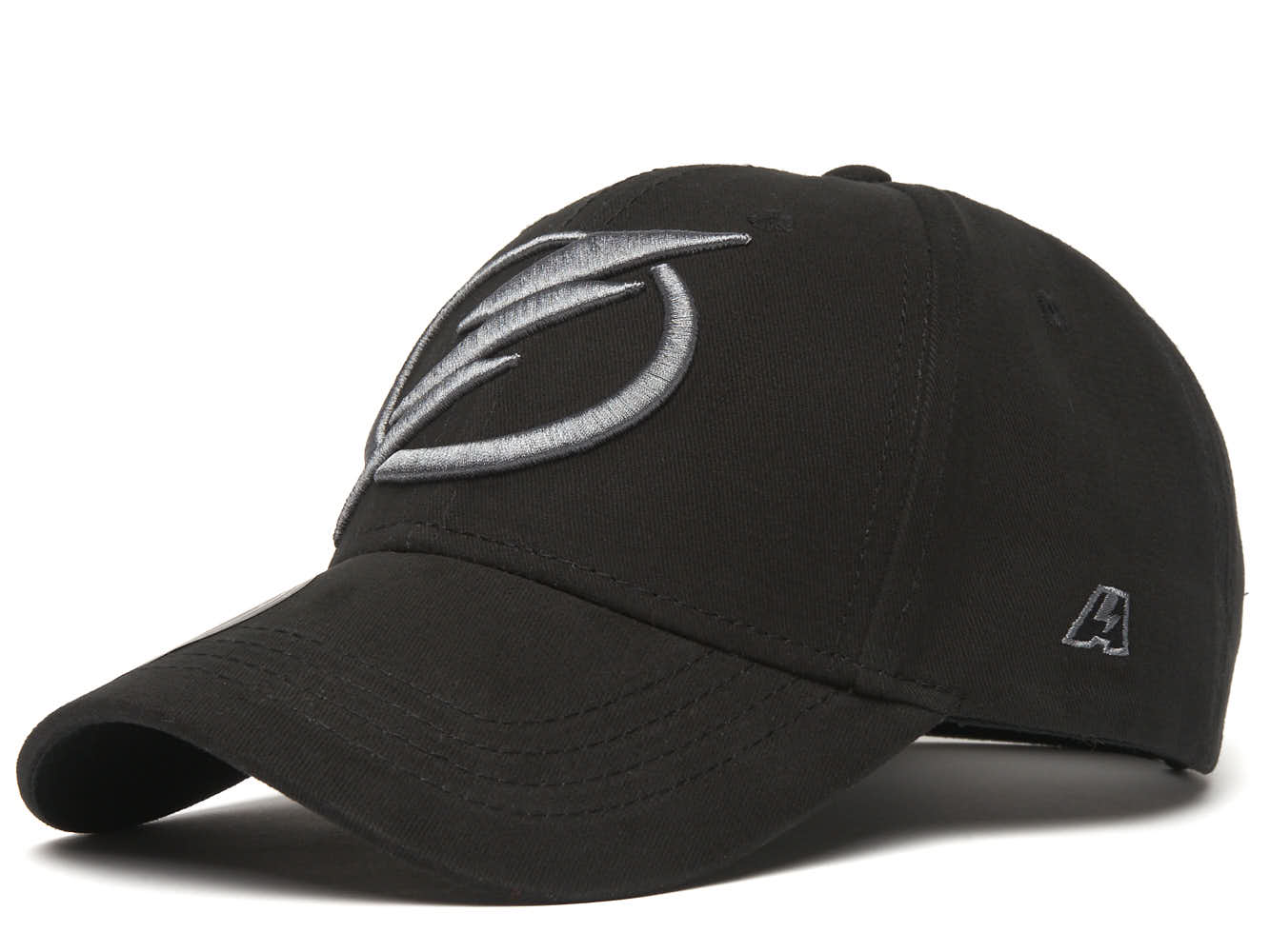 

Бейсболка детская Atributika&Club NHL Tampa Bay Lightning, черный, 54, 31607