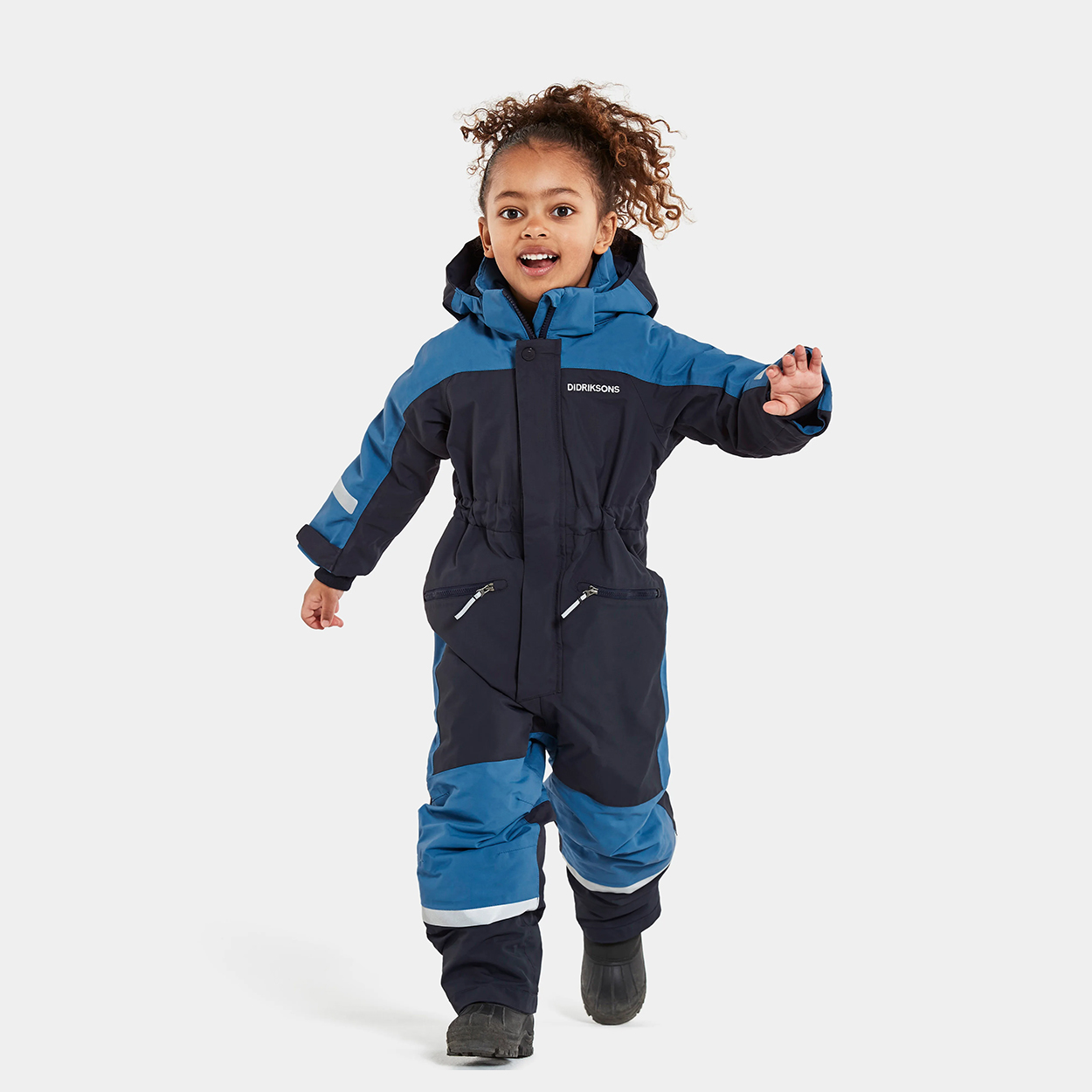 

Комбинезон детский NEPTUN 504269-039, Didriksons, р. 140, NEPTUN