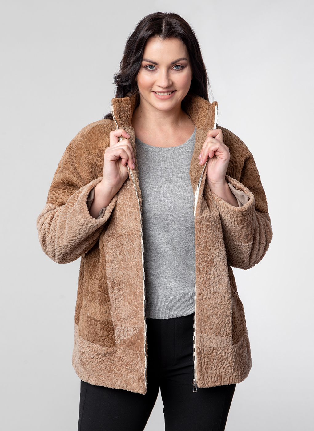 

Куртка женская Alfafur 59441 бежевая 50 RU, 59441