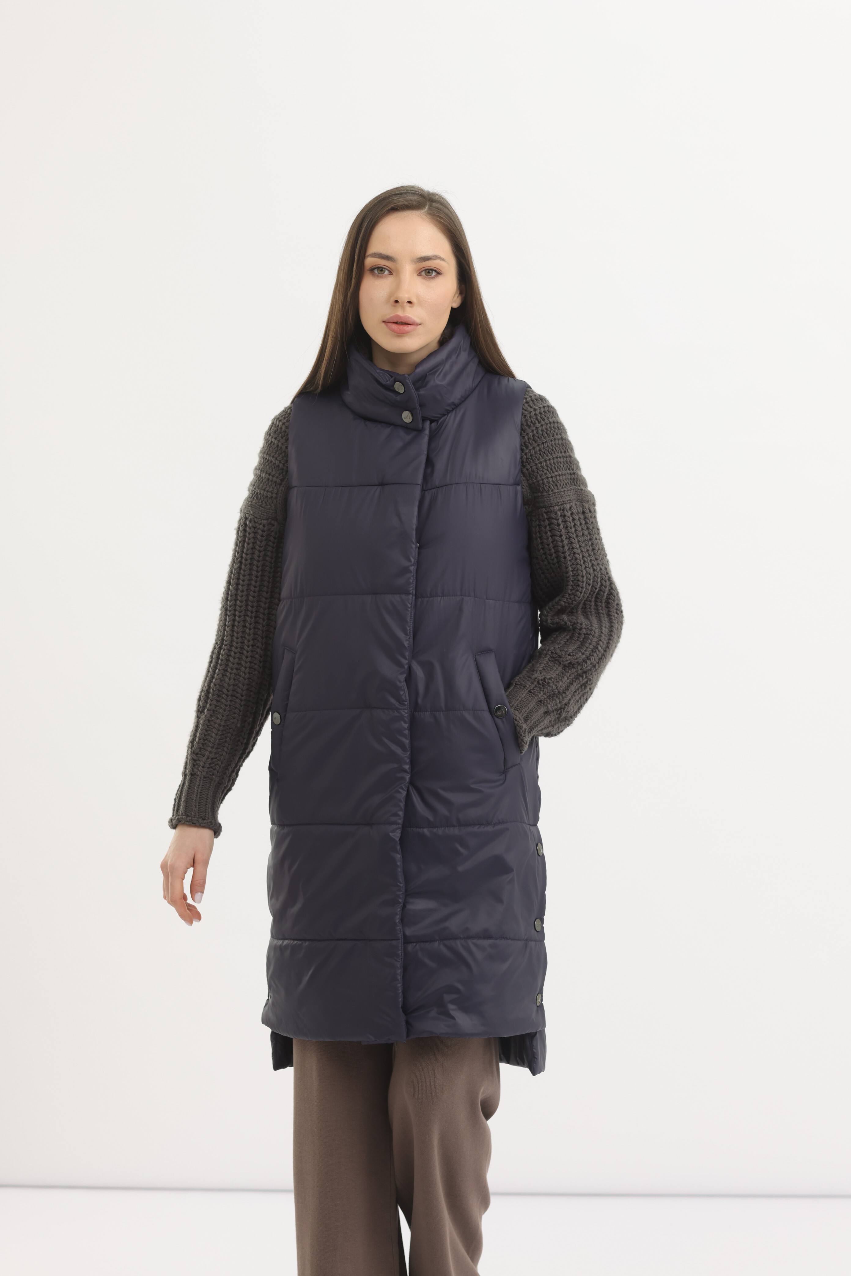 

Утепленный жилет женский Avi A-14020-87 синий 42 EU, A-14020-87