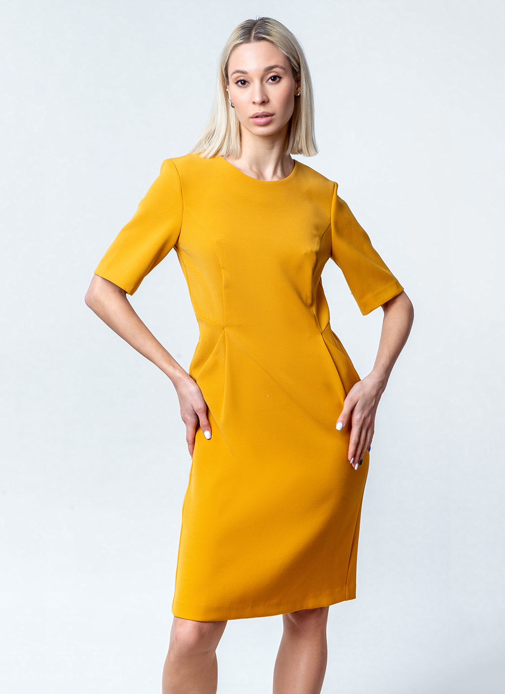 

Платье женское Avelontailor 56135 желтое 50 RU, 56135