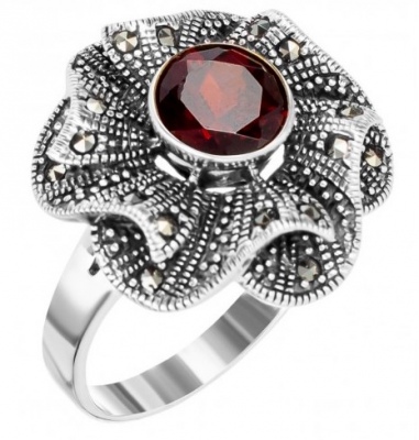 

Кольцо из серебра с гранатом р. 19,5 Марказит HR1008-13187, HR1008-13187