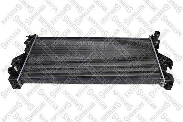 

Радиатор охлаждения двигателя STELLOX 10-26108-SX