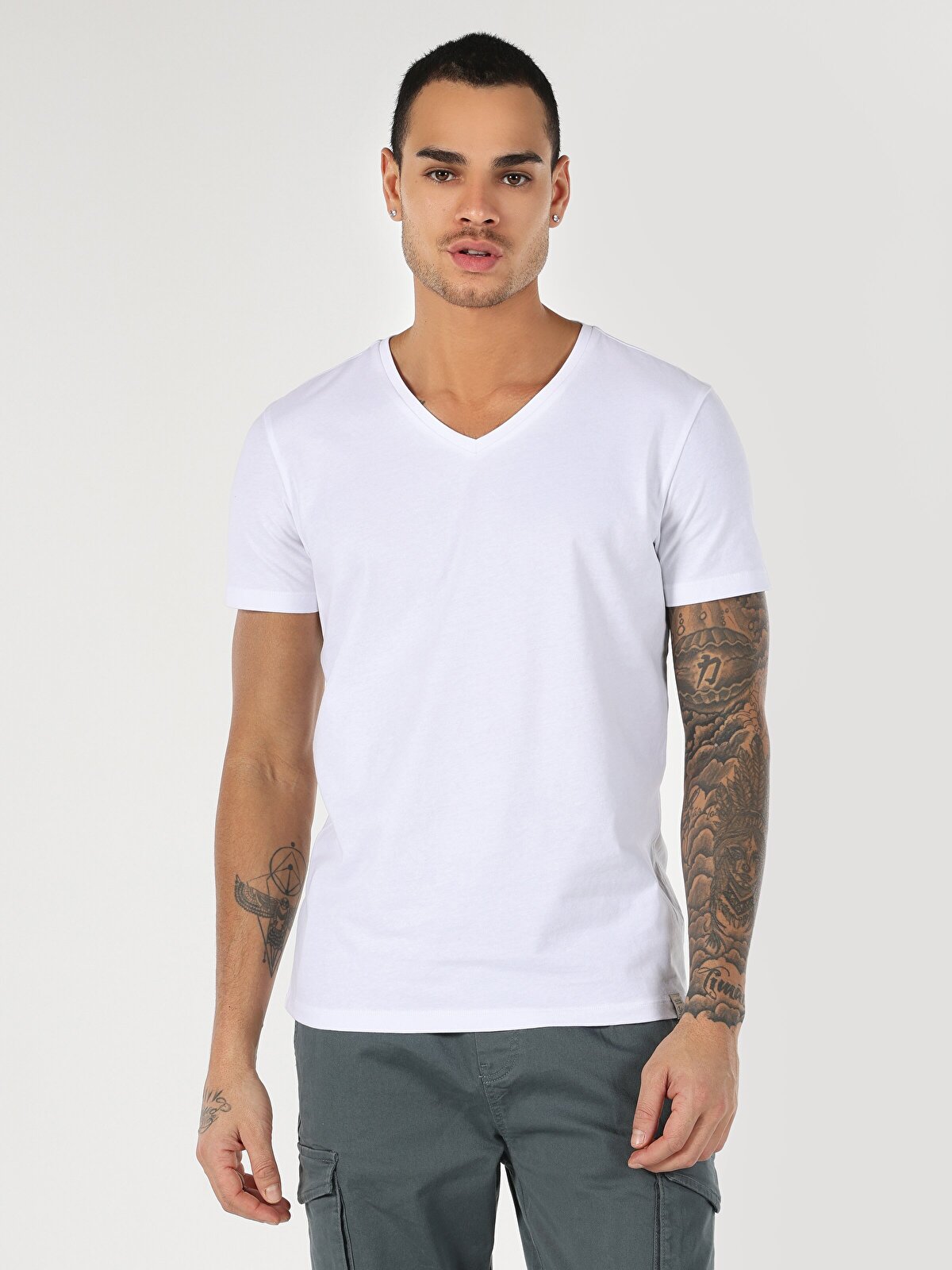

Футболка мужская Colin's CL1058591_Q1.V1_WHT белая XL, Белый, CL1058591_Q1.V1_WHT