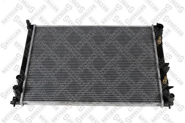 

Радиатор охлаждения двигателя STELLOX 10-26656-SX