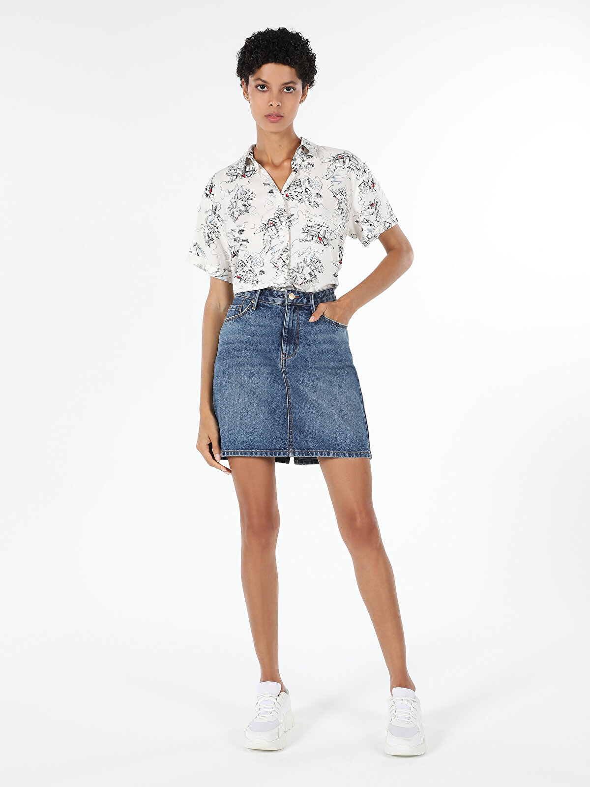 

Рубашка женская Colin's CL1058757_Q1.V1_OFW белая S, Белый, CL1058757_Q1.V1_OFW