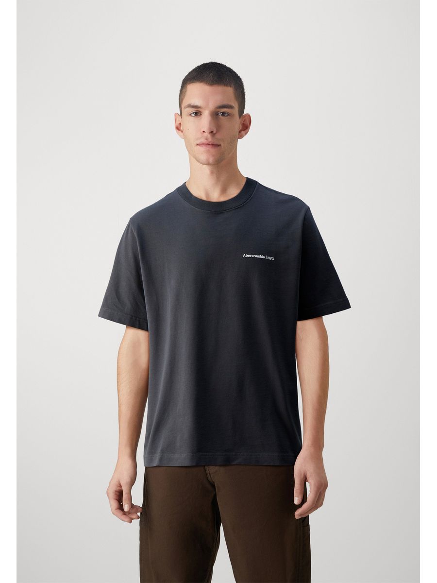

Футболка мужская Abercrombie & Fitch A0F22O0CQ серая M, Серый, A0F22O0CQ