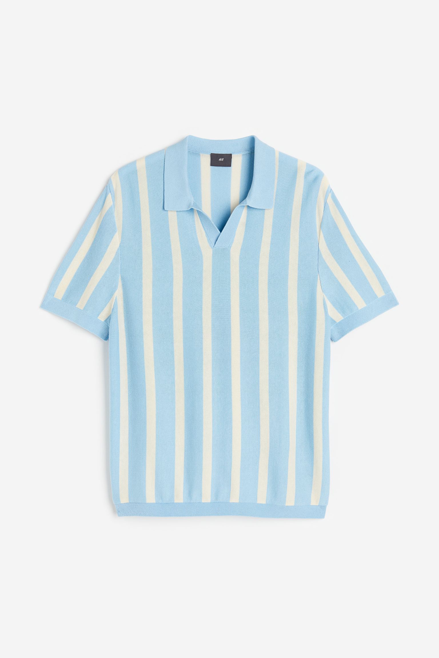 

Футболка мужская H&M 1136919001 синяя M (доставка из-за рубежа), Синий, 1136919001