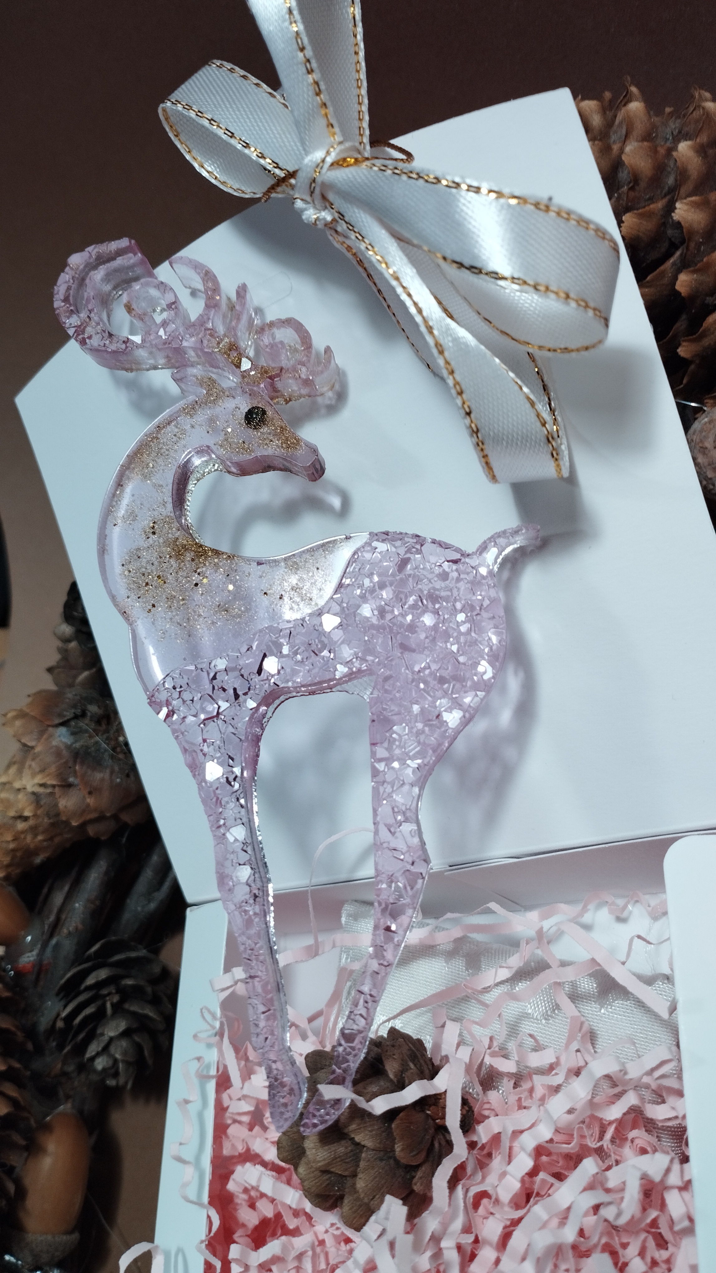 

Елочная игрушка из эпоксидной смолы Олень 041124 1 шт., Синий, новогодние игрушки