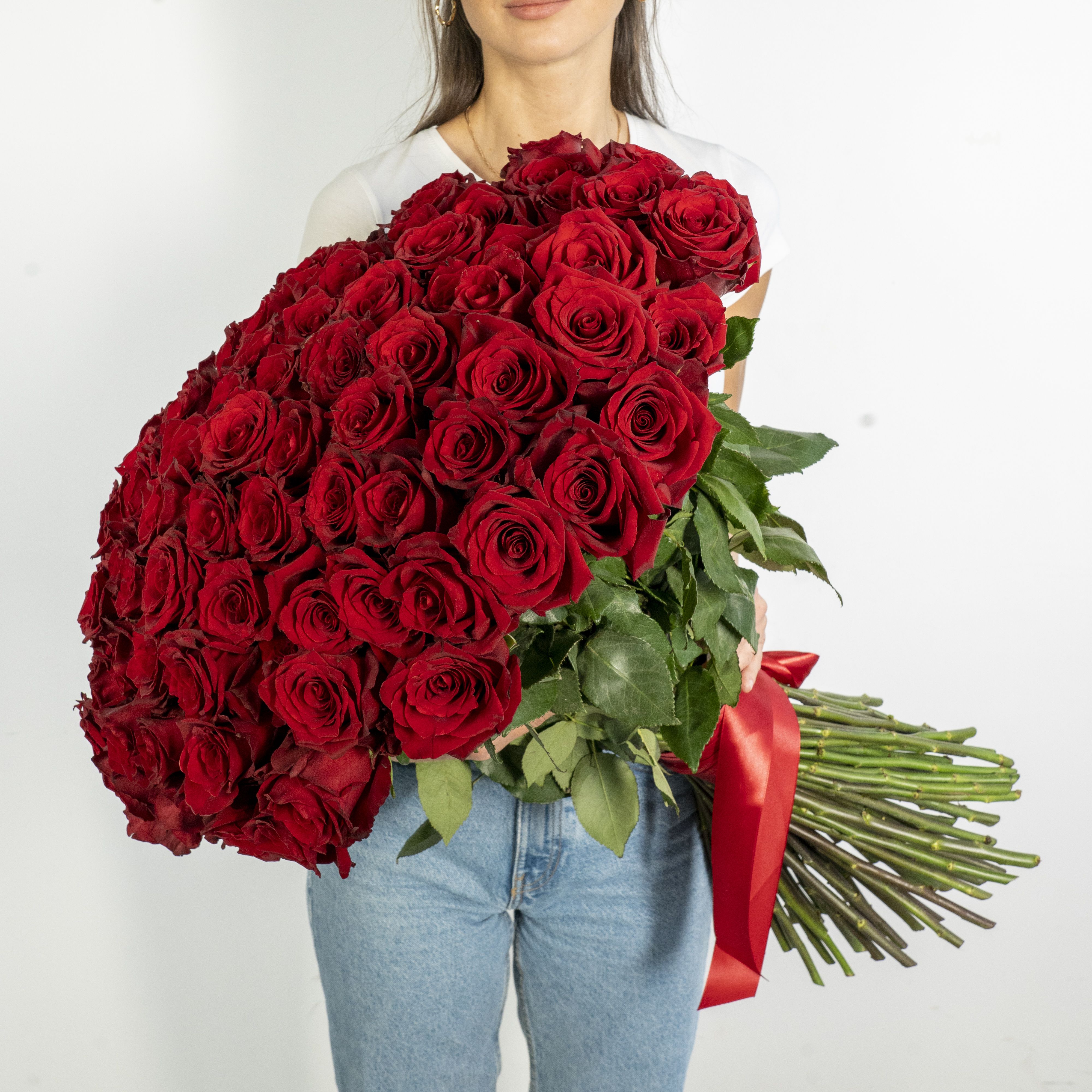

Цветочная композиция Лэтуаль Flowers роза 70 см красный Эквадор, Эквадор
