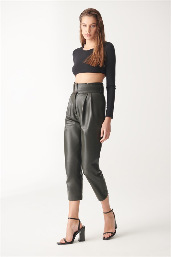 

Брюки женские Black Noble 358 зеленые L (товары доставляются из-за рубежа), Зеленый, 358