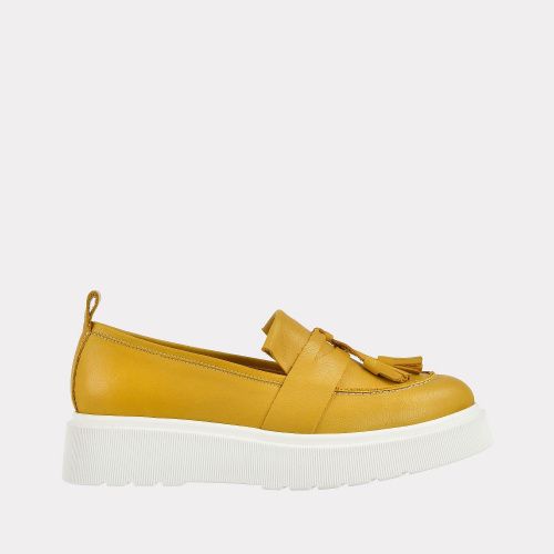 

Лоферы женские Versiya shop 156824 желтые 40 RU, 156824