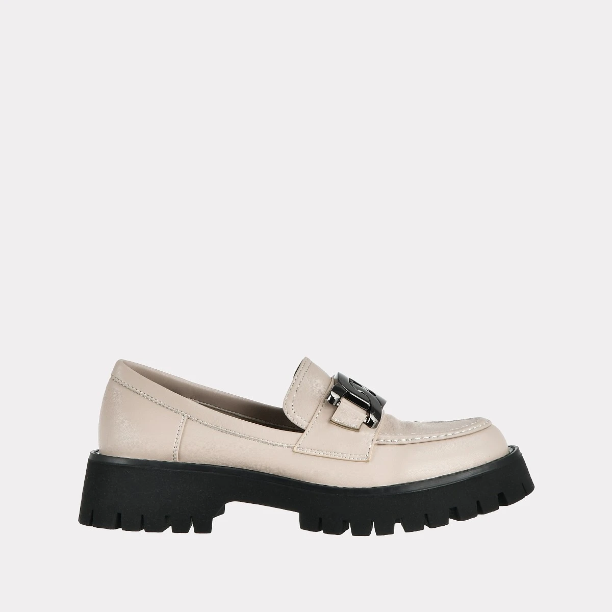 

Лоферы женские Versiya shop H119 бежевые 36 RU, H119