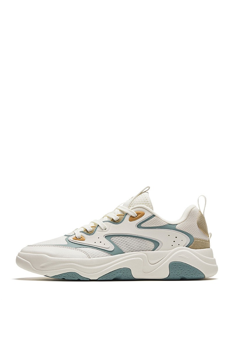 

Спортивные кроссовки мужские Anta 812428854 RISING WAVES CHUNKY SHOES бежевые 8.5 US, Бежевый, 812428854 RISING WAVES CHUNKY SHOES