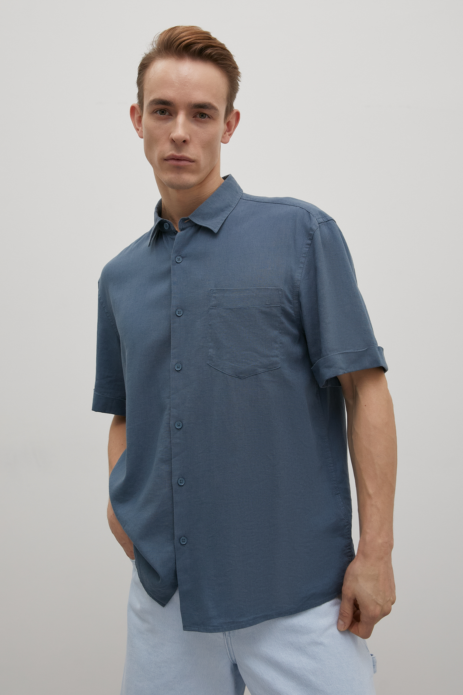 Рубашка мужская Finn Flare FSD21004 синяя XL