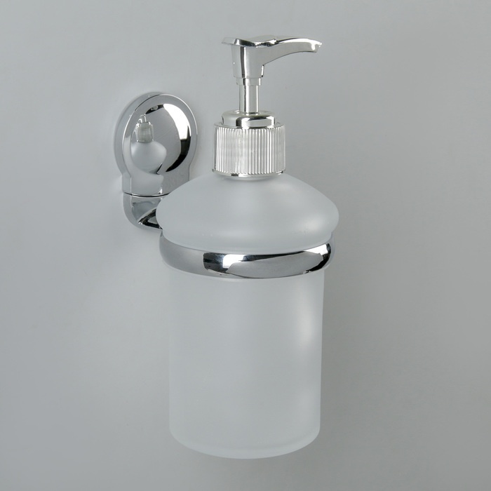 Дозатор для жидкого мыла Accoona настенный A11813, 200 мл, стекло, цвет хром