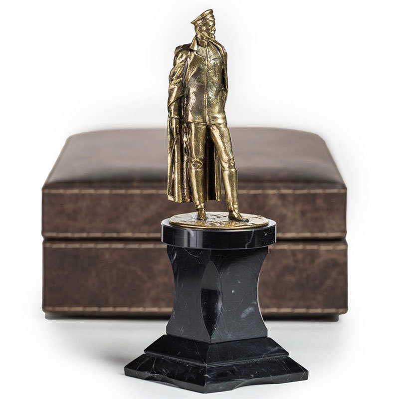 

Статуэтка Дзержинский из латуни и мрамора (20 см), Бронзовый, d036170.07.002
