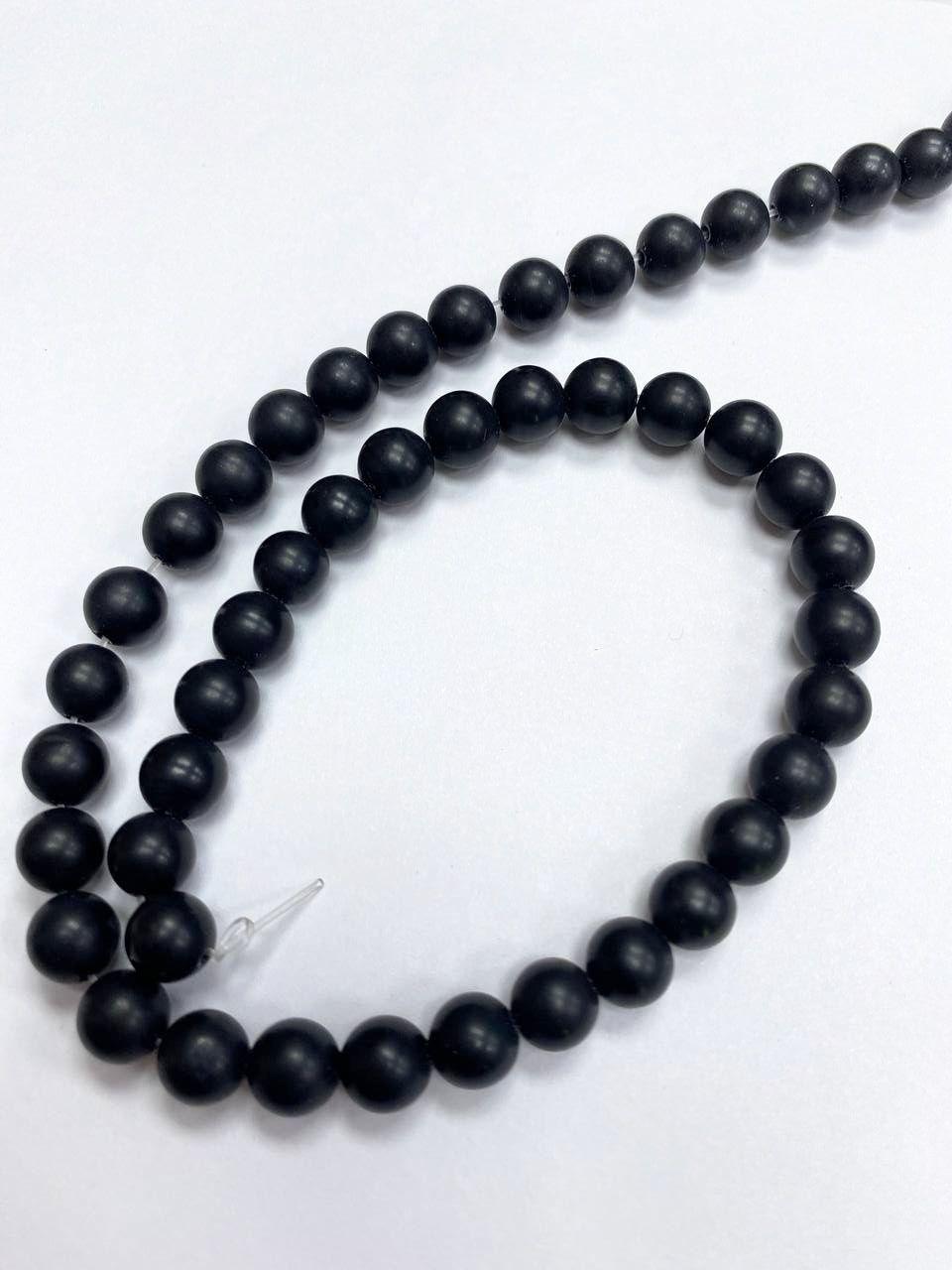 

Бусины из оникса 8 мм, длина нити 39 см, 48 бусин beads8, Черный, beads8