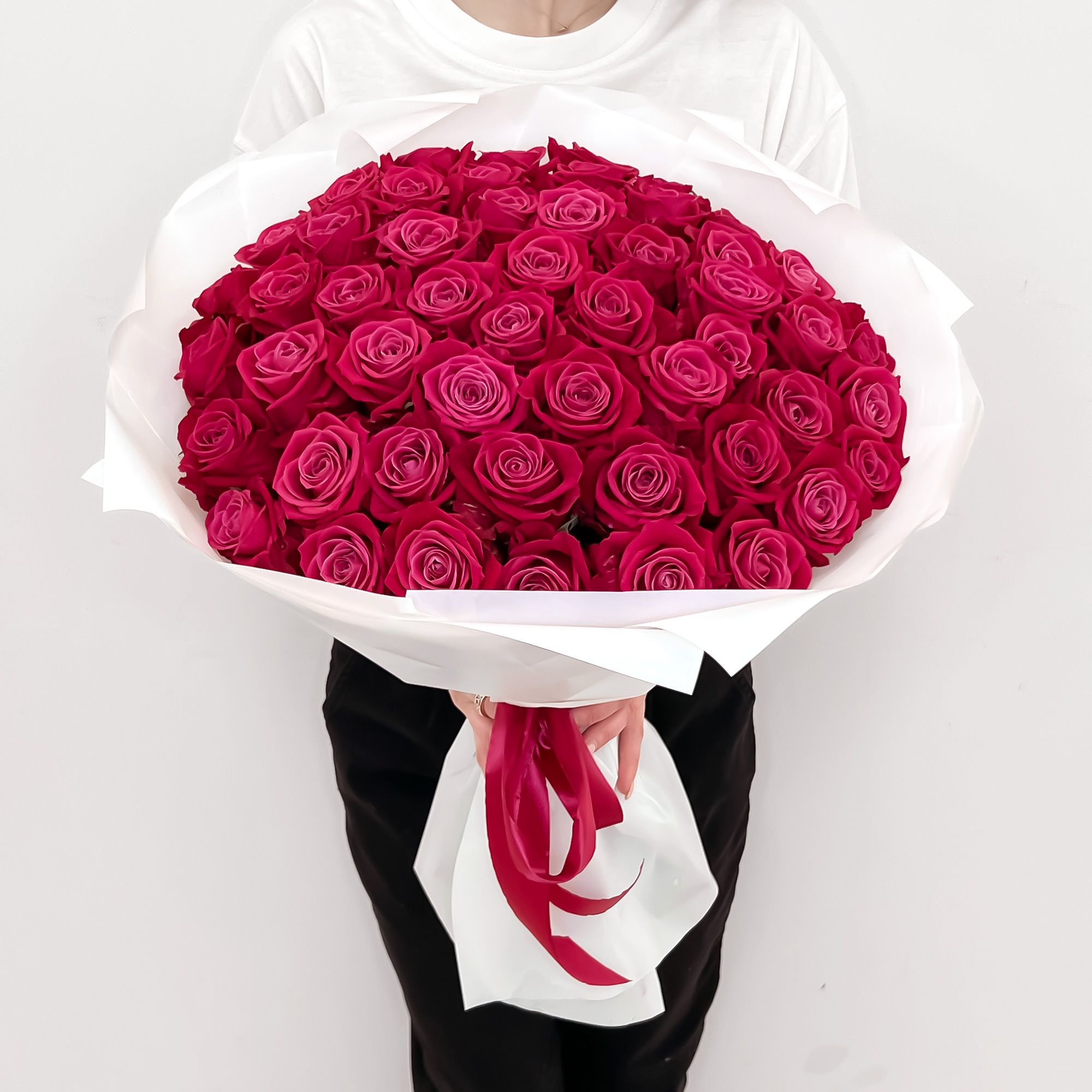 

Монобукет Лэтуаль Flowers роза 40 см 45 шт. розовый FLW001218, Шангрила