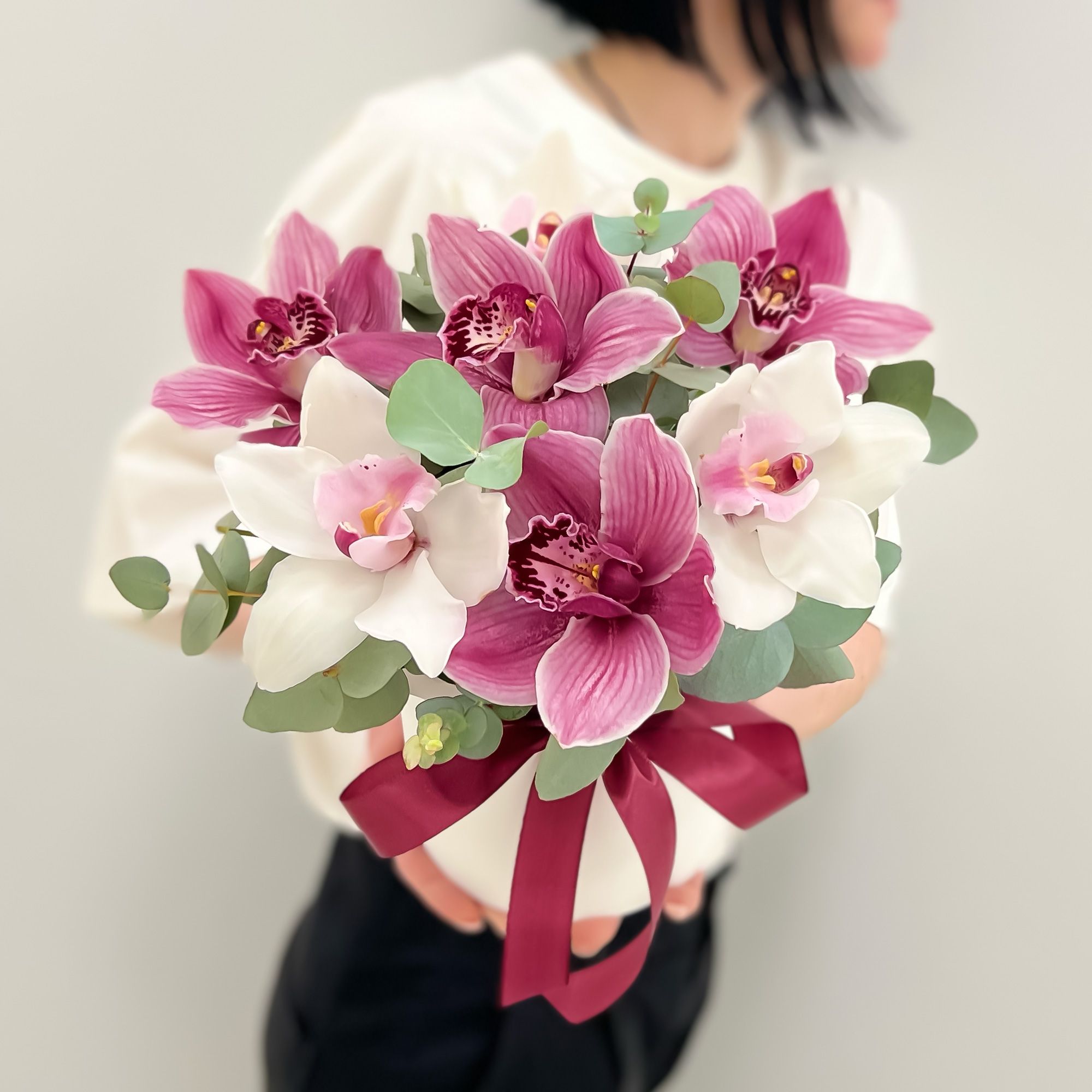 

Букет цветов Лэтуаль Flowers орхидея 25 см белый, Орхидеи