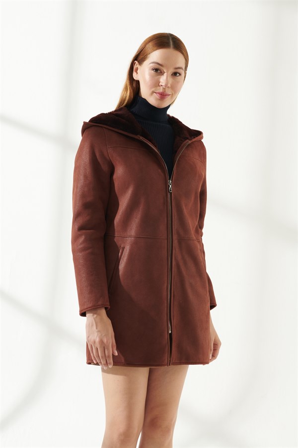 Пальто женское Black Noble 253 бордовое XL (товары доставляются из-за рубежа)
