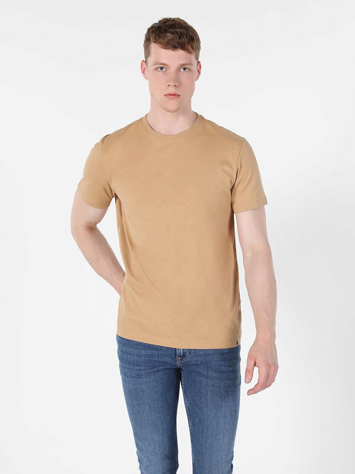 

Футболка мужская Colin's CL1059868_Q1.V1_CML коричневая L, CL1059868_Q1.V1_CML