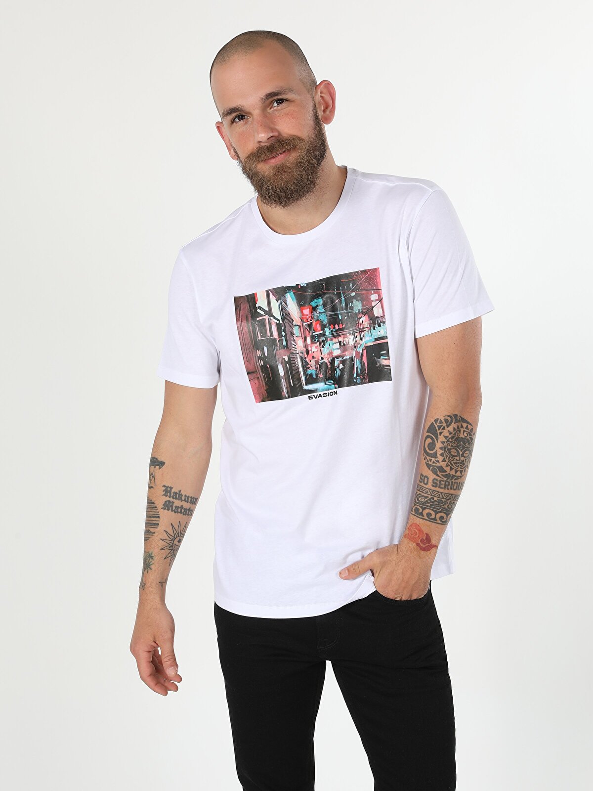 

Футболка мужская Colin's CL1059892_Q1.V1_WHT белая M, CL1059892_Q1.V1_WHT
