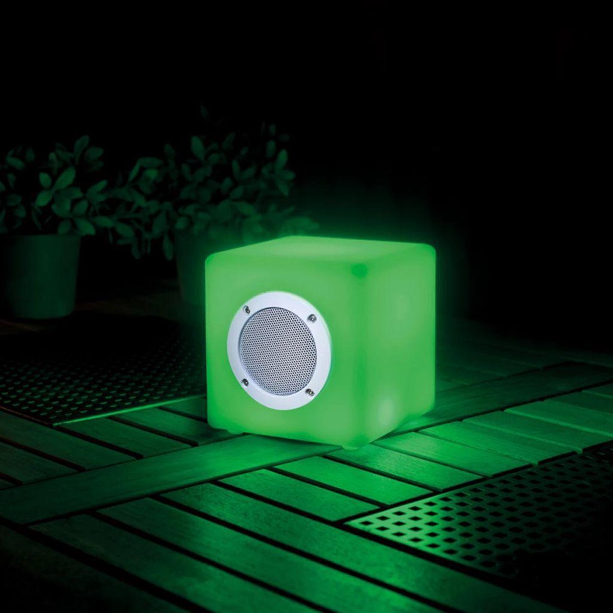 

Ландшафтный светильник Smooz Music Cube 15 2595451, Music Cube 15