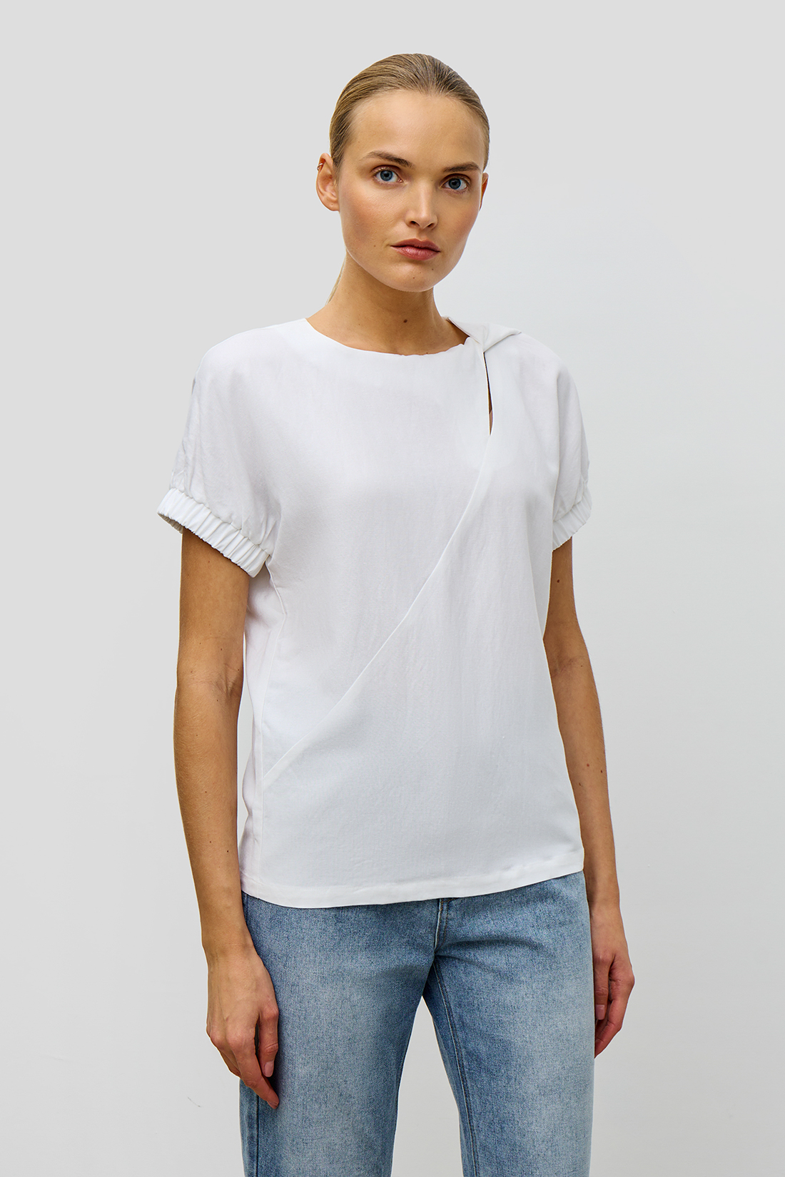 

Блуза женская Baon B1923011 белая 2XL, B1923011