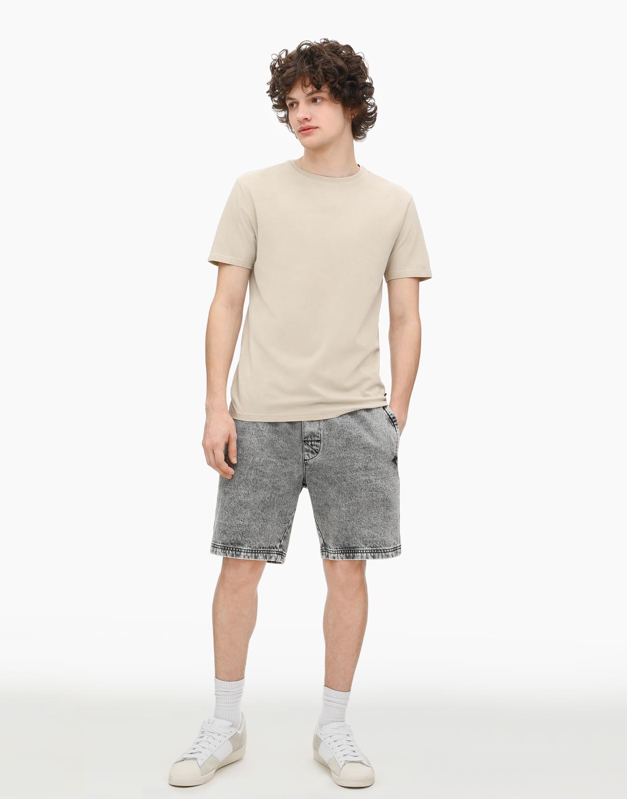 

Футболка мужская Gloria Jeans BKT012115 бежевая XXL/182, Бежевый, BKT012115