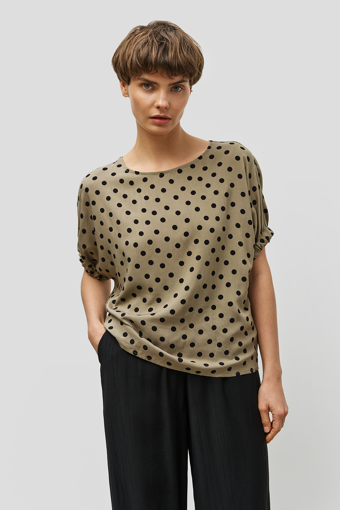 

Блуза женская Baon B1923033 хаки 2XL, B1923033