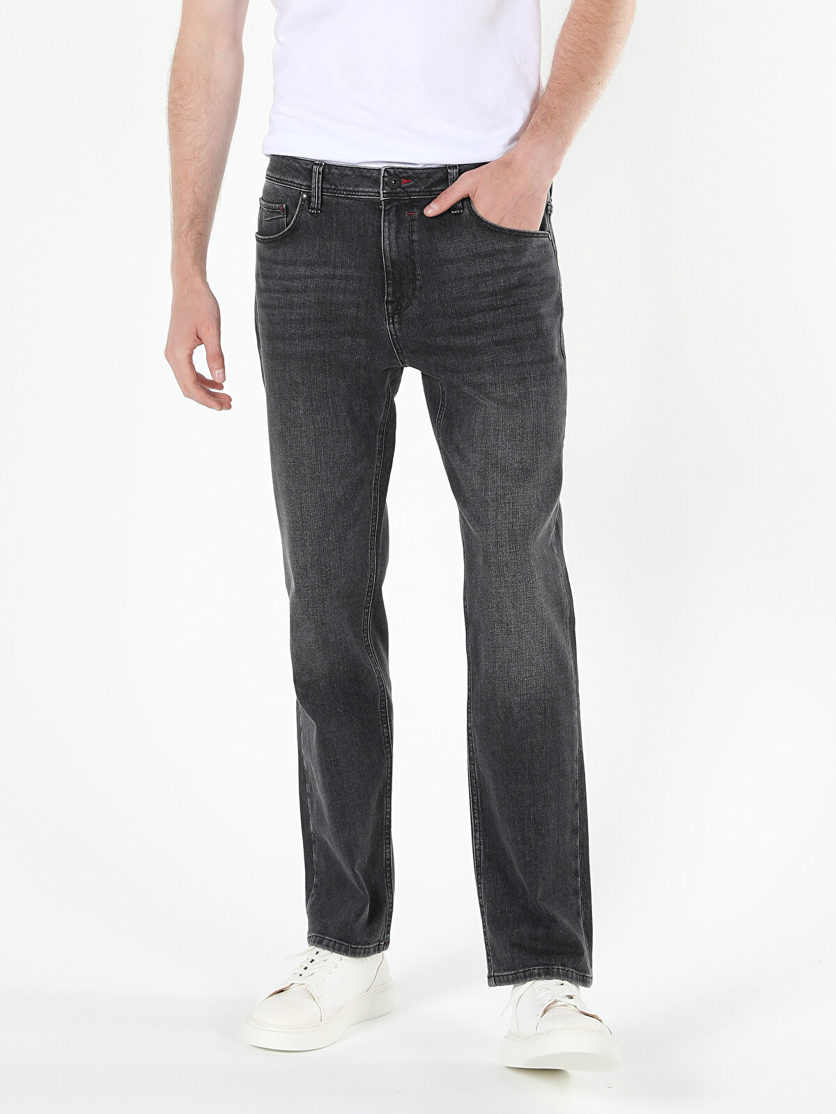 

Джинсы мужские Colin's CL1060498_Q1.V1_DN41439 голубые 31-34, Голубой, CL1060498_Q1.V1_DN41439