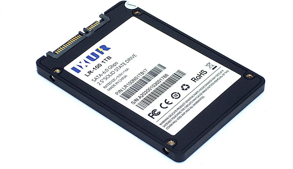 

SSD накопитель IXUR 2.5" 1 ТБ (100179388V)