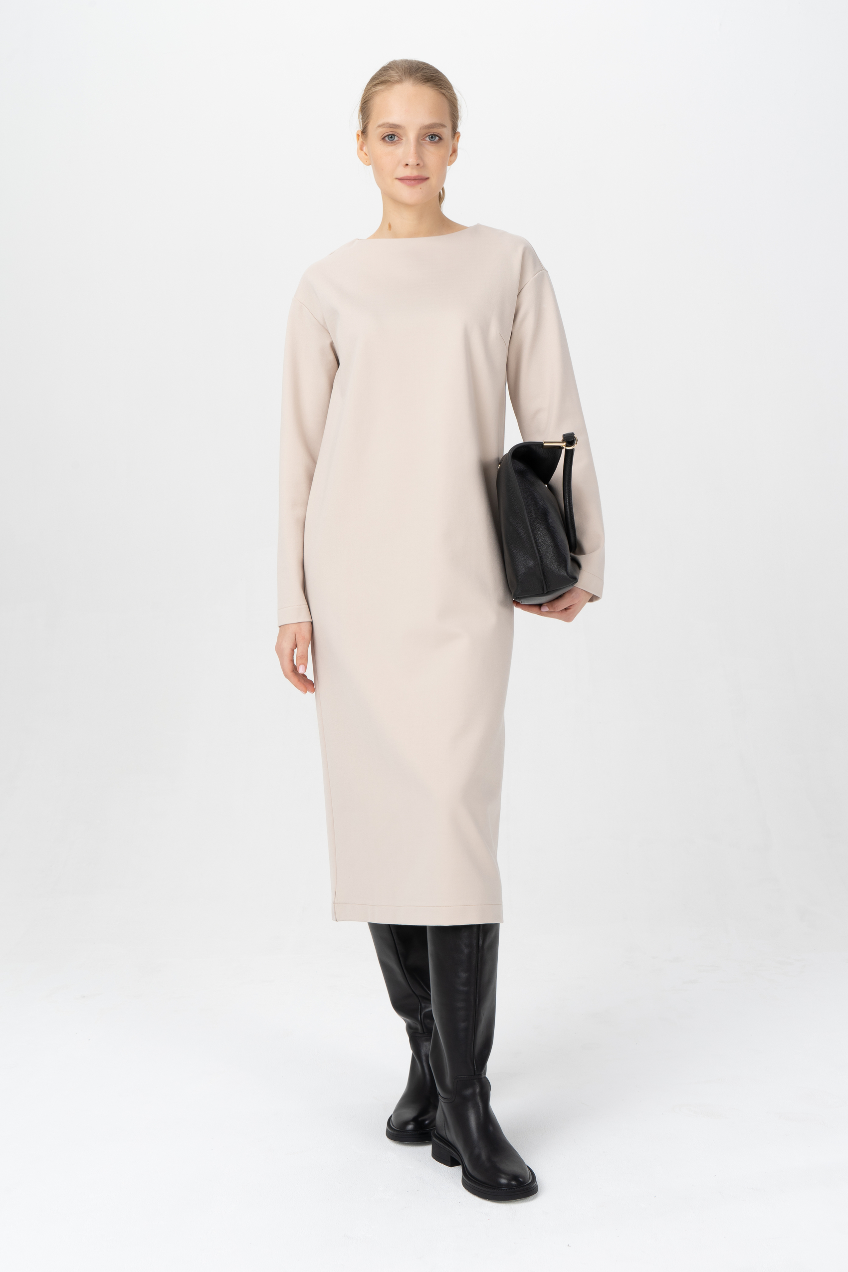 

Платье женское Ennergiia AW23-DR01 бежевое 48 RU, AW23-DR01