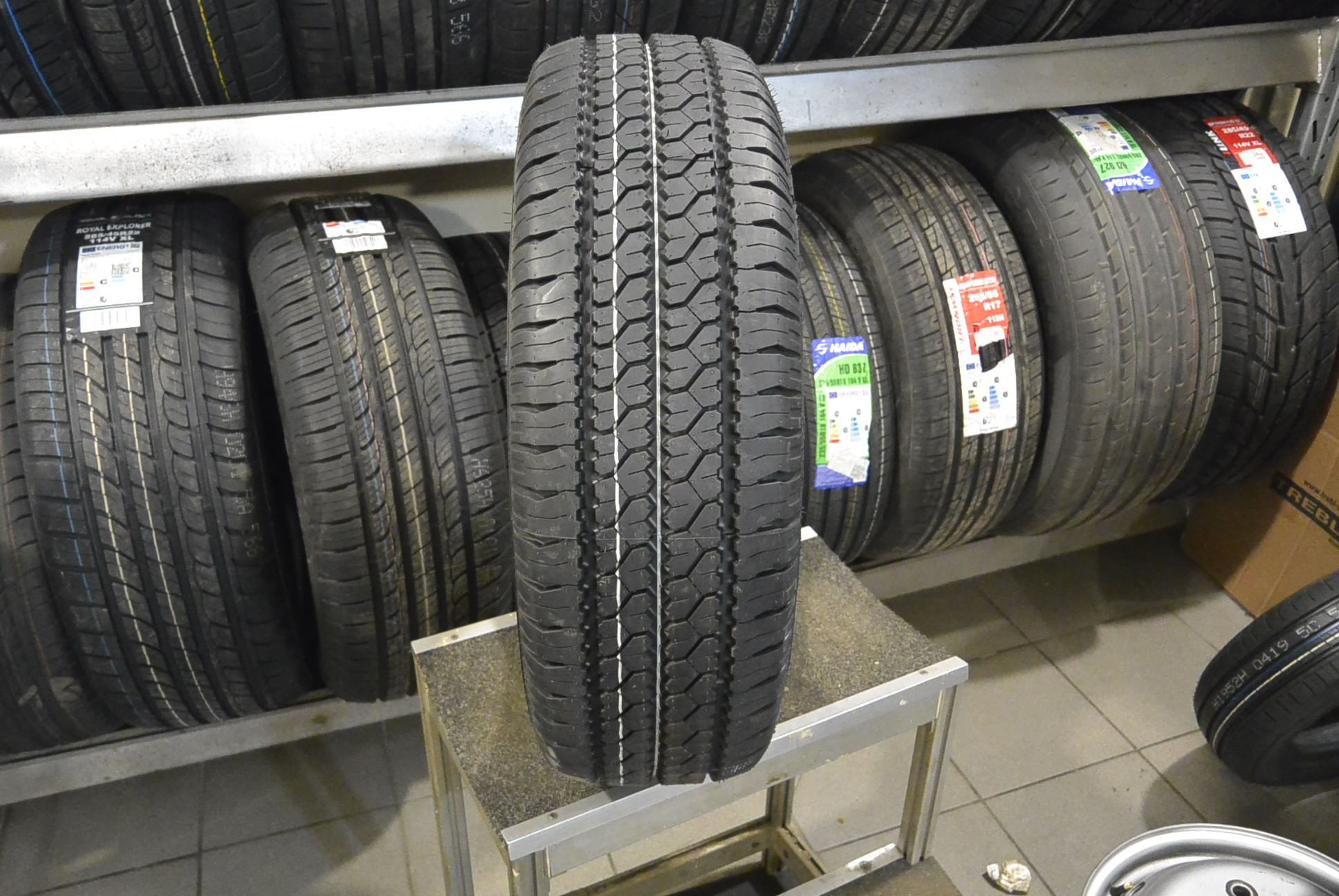 Шина Royal Black Royal Commercial 195/70 R15 104/102R 2023гв