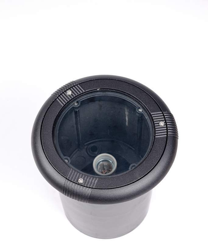 

Садовый светильник Oasis light 12612 bl