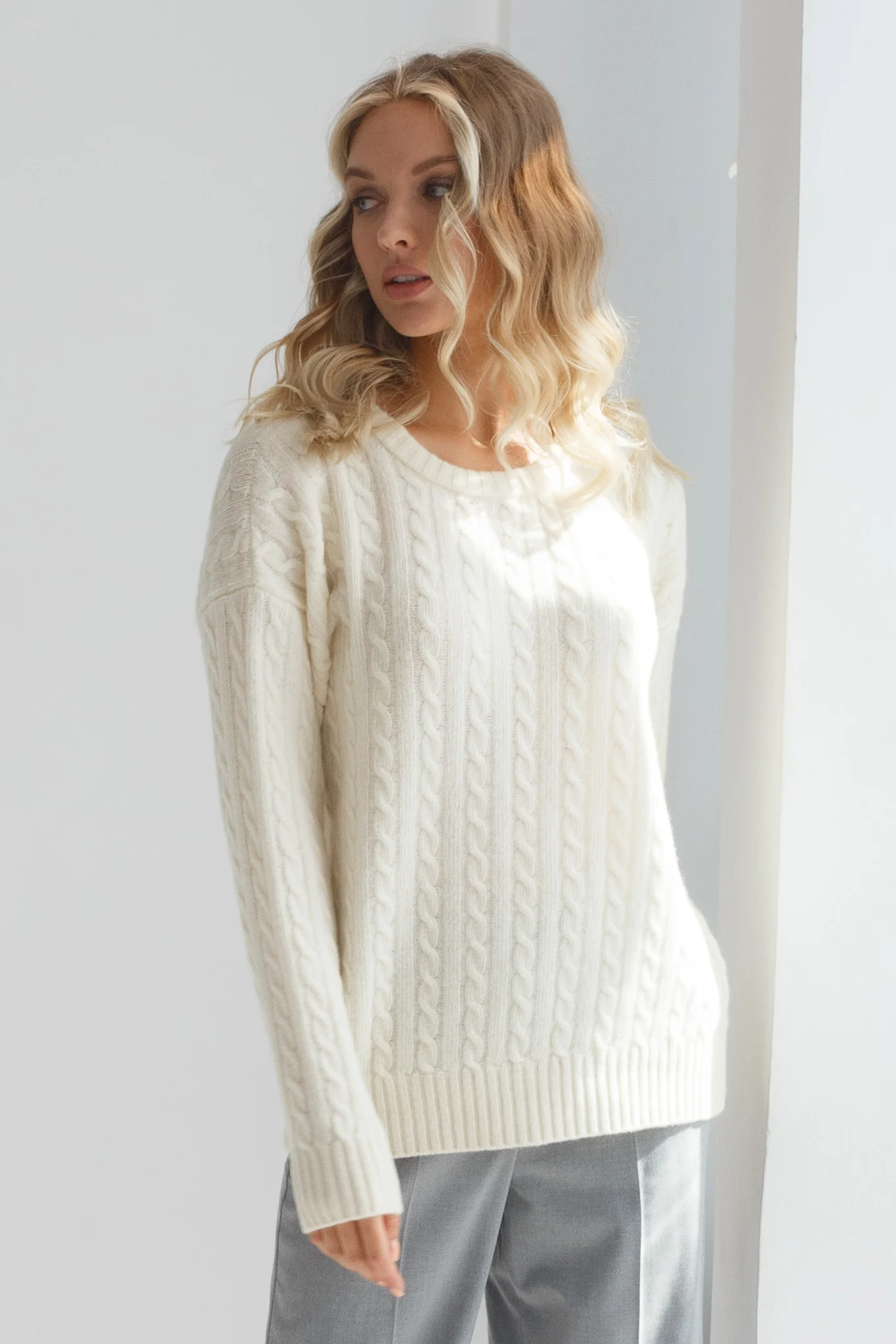 

Джемпер женский BonnyWool BW00166-1 белый M/L, BW00223GK-2