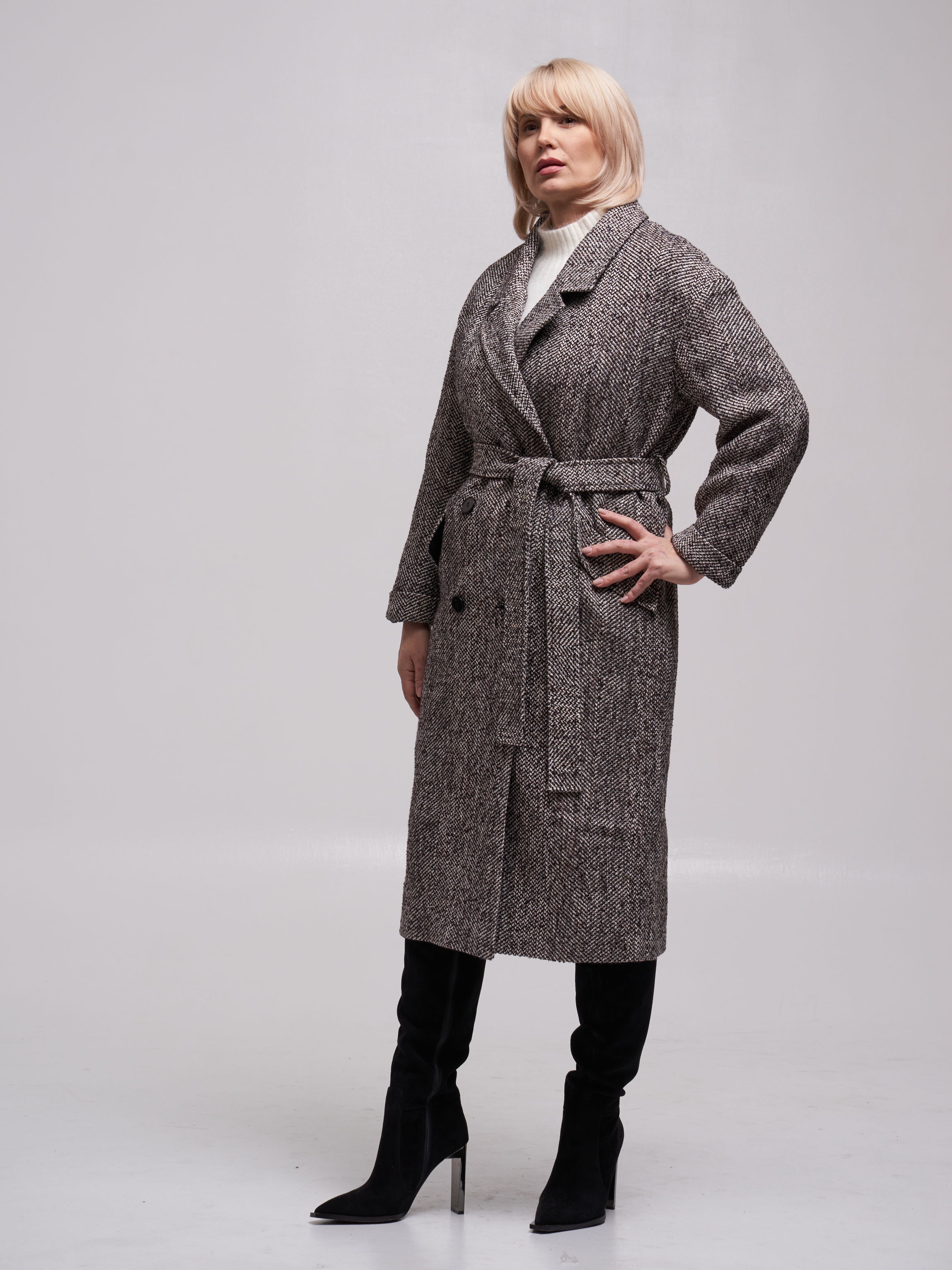 Пальто женское MILADY M3885 коричневое 44 RU