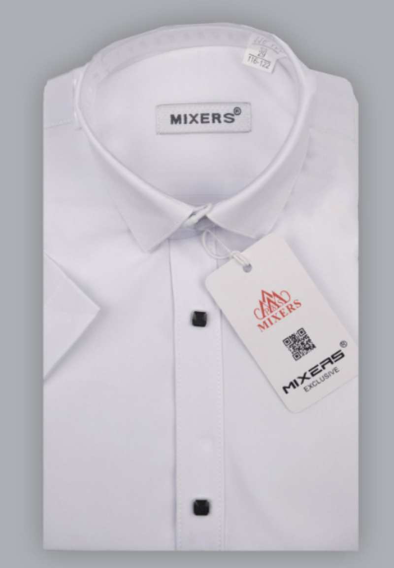 Приталенная белая рубашка с коротким рукавом