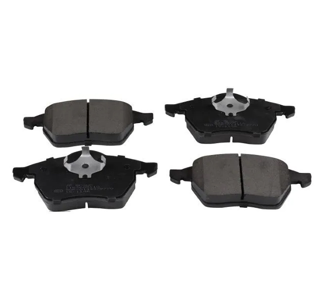 

Колодки AUDI A3 (8L1) 1.8 T [1998/12-2003/05], AUDI A3 (8L1) 1.8 T [1996/12-2003/05],
