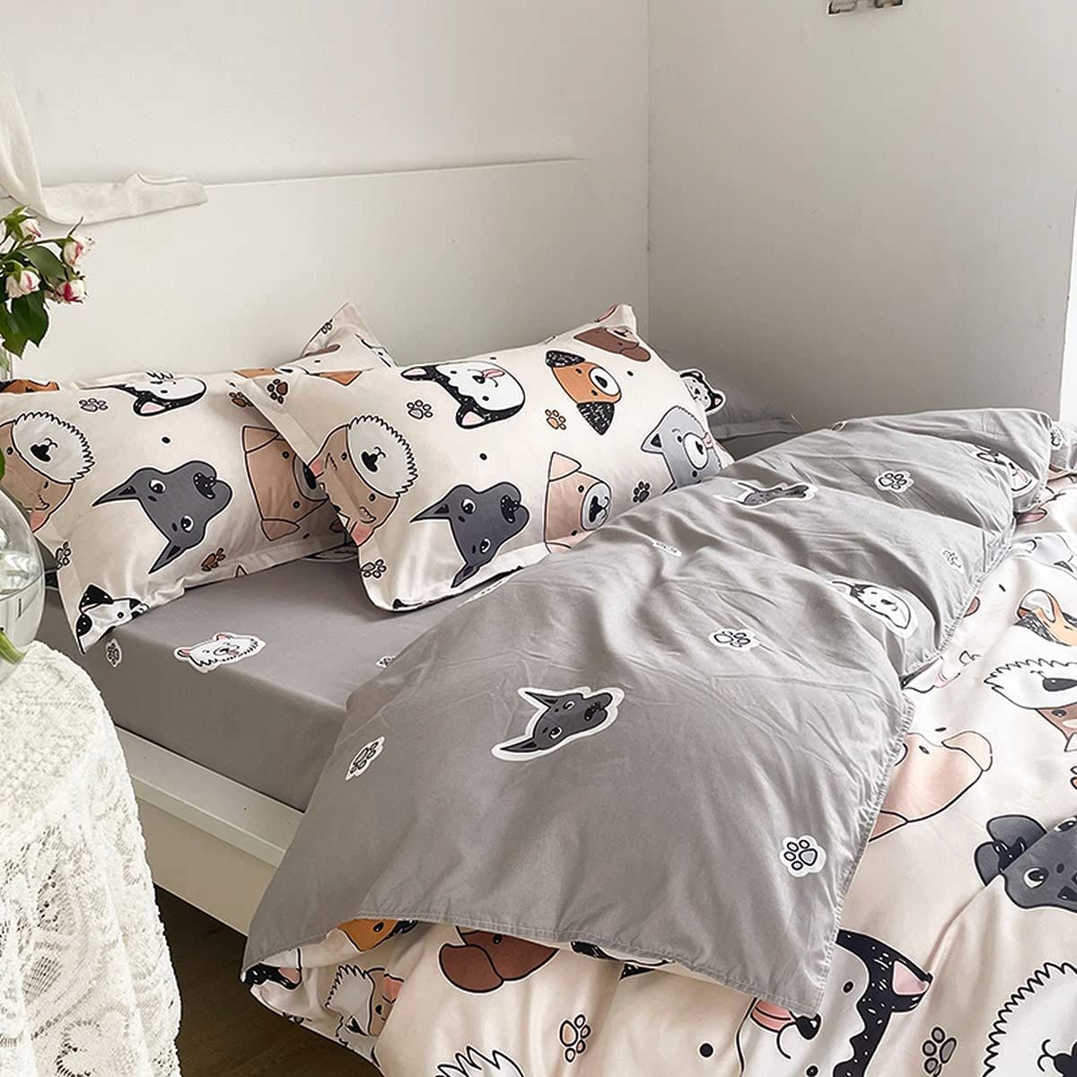 

Постельное белье НА РЕЗИНКЕ Grazia Textile DDOEURO-50/D025R140 Dogs Евро, Dogs