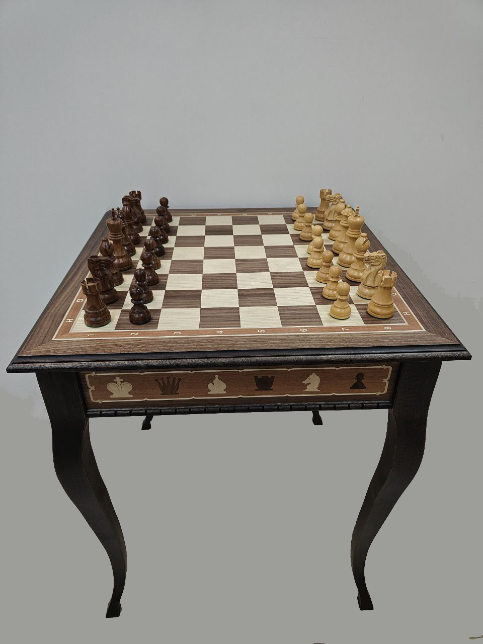 Шахматный стол Lavochkashop подарочный с фигурами из самшита и палисандра