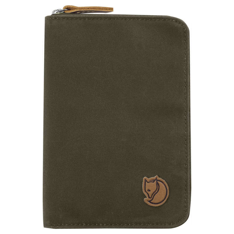 Кошелек мужской Fjallraven Passport Wallet зеленый