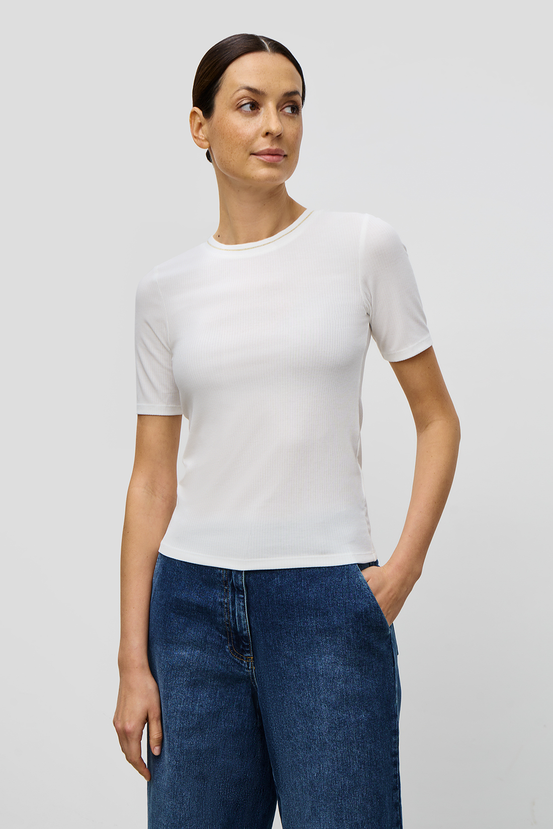 

Футболка женская Baon B2323002 белая 2XL, B2323002